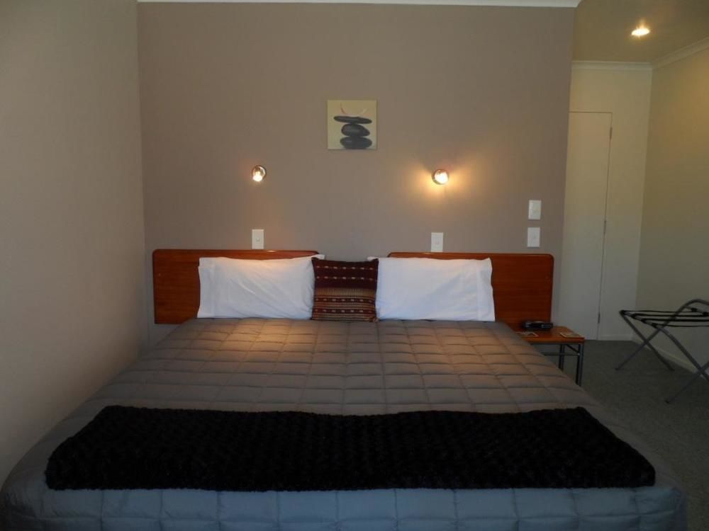 Bk'S Magnolia Motor Lodge Уангануй Екстериор снимка